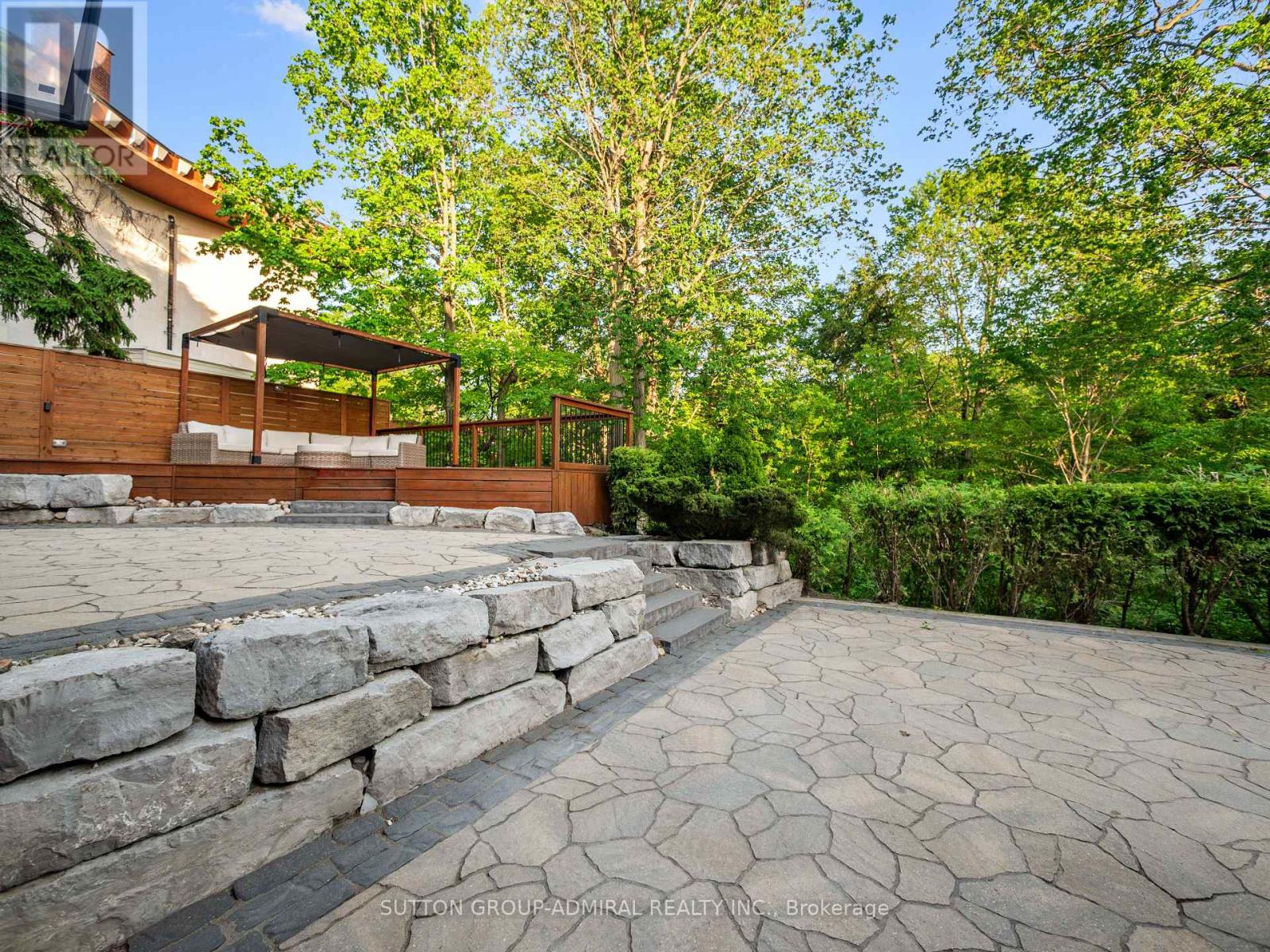 35 WENTWORTH AVENUE - 45