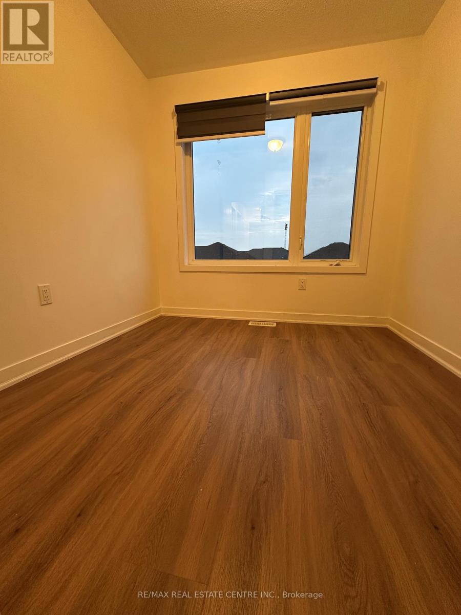 1551 LABINE POINT - 42