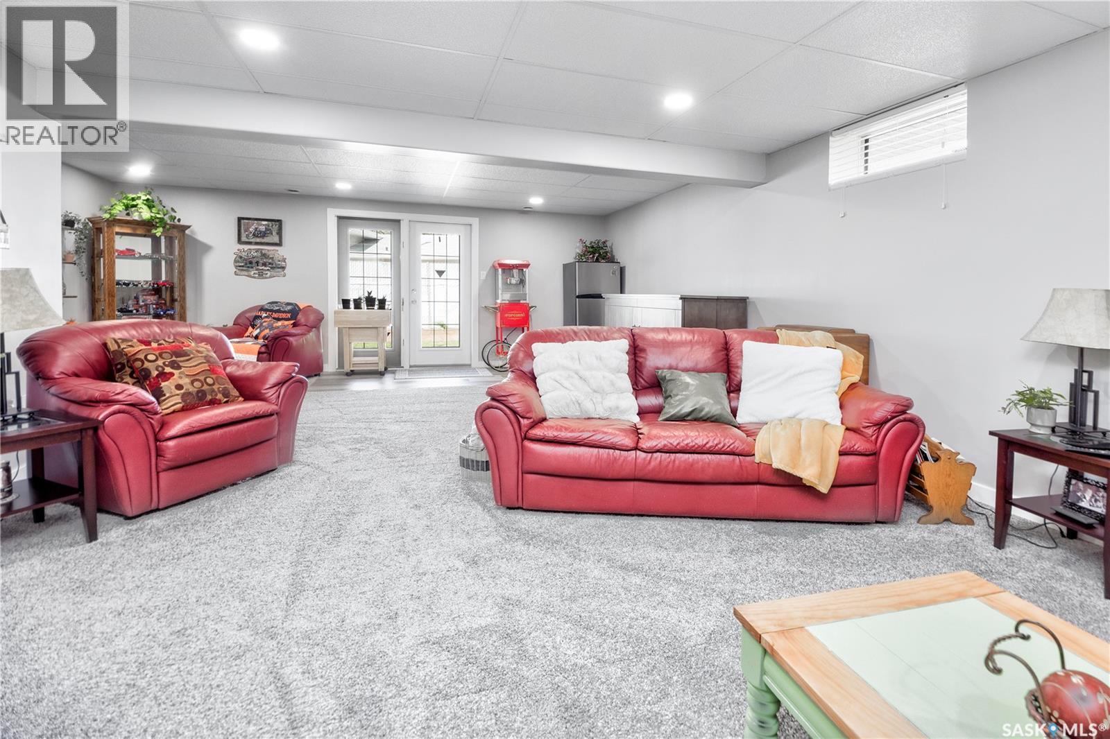 582 Mahon DRIVE — photo 19