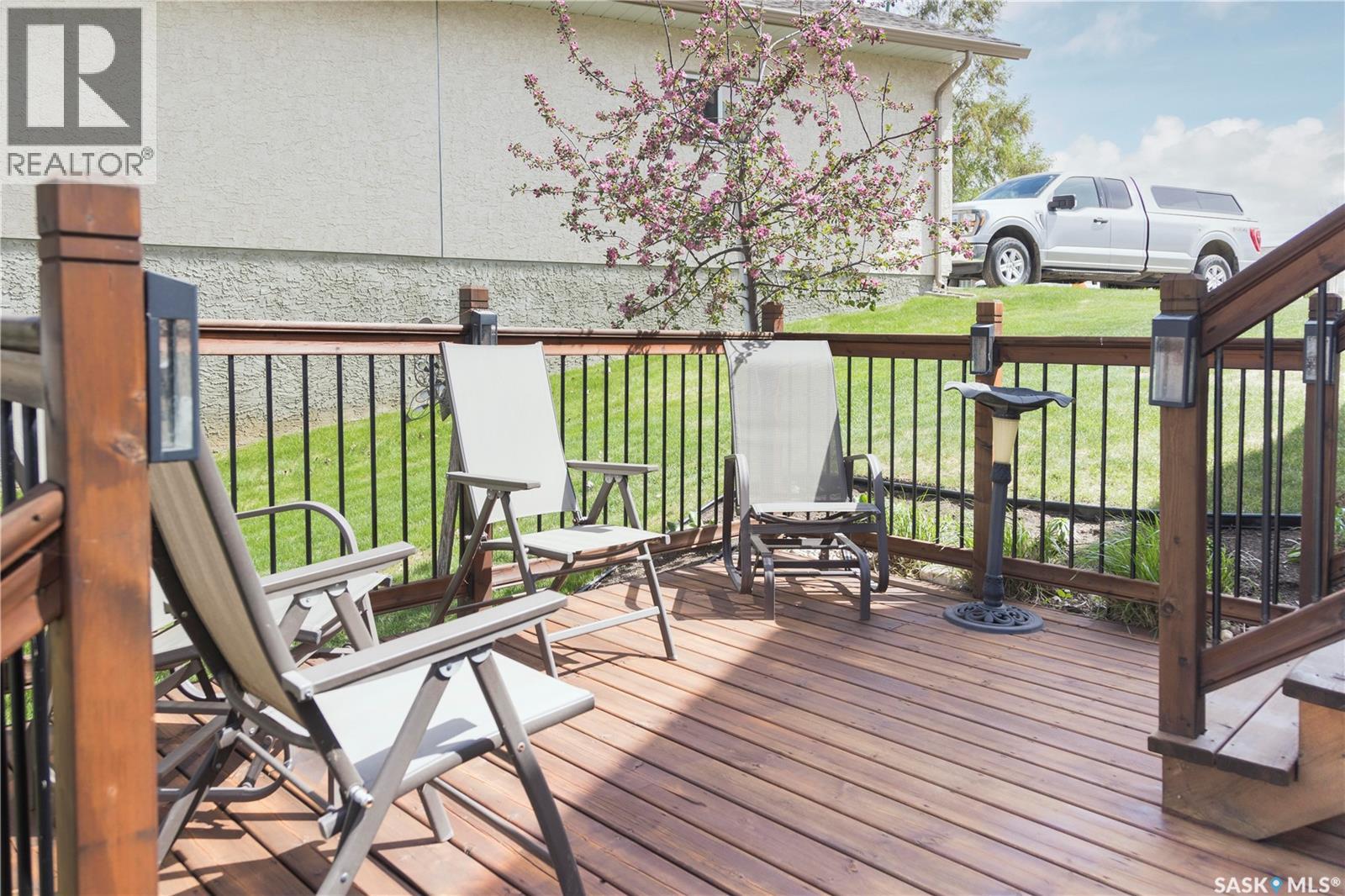 582 Mahon DRIVE — photo 32