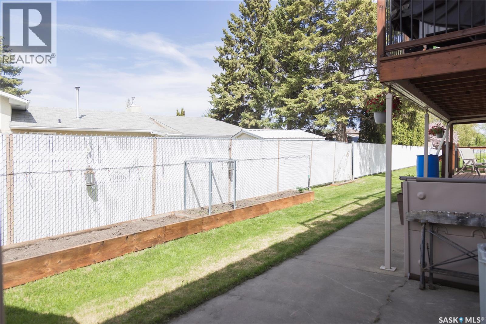 582 Mahon DRIVE — photo 35