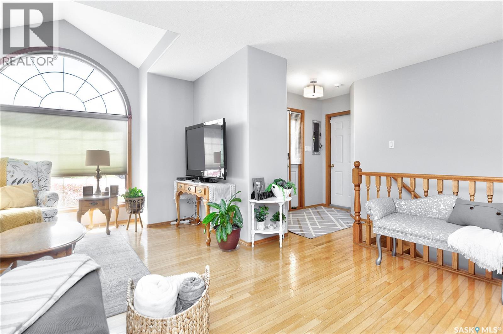 582 Mahon DRIVE - photo 4