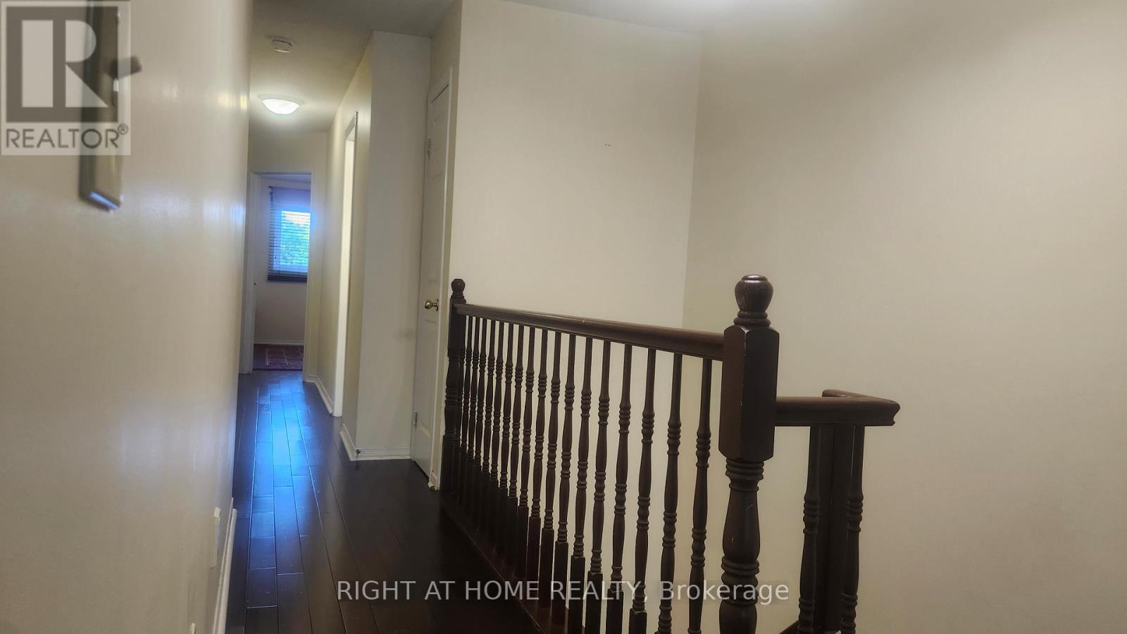 3 Bed, 3 Bath House for Rent in Ottawa – 59 HAVENHURST CRESCENT, Ottawa – MLS# X13446340 - Image 12