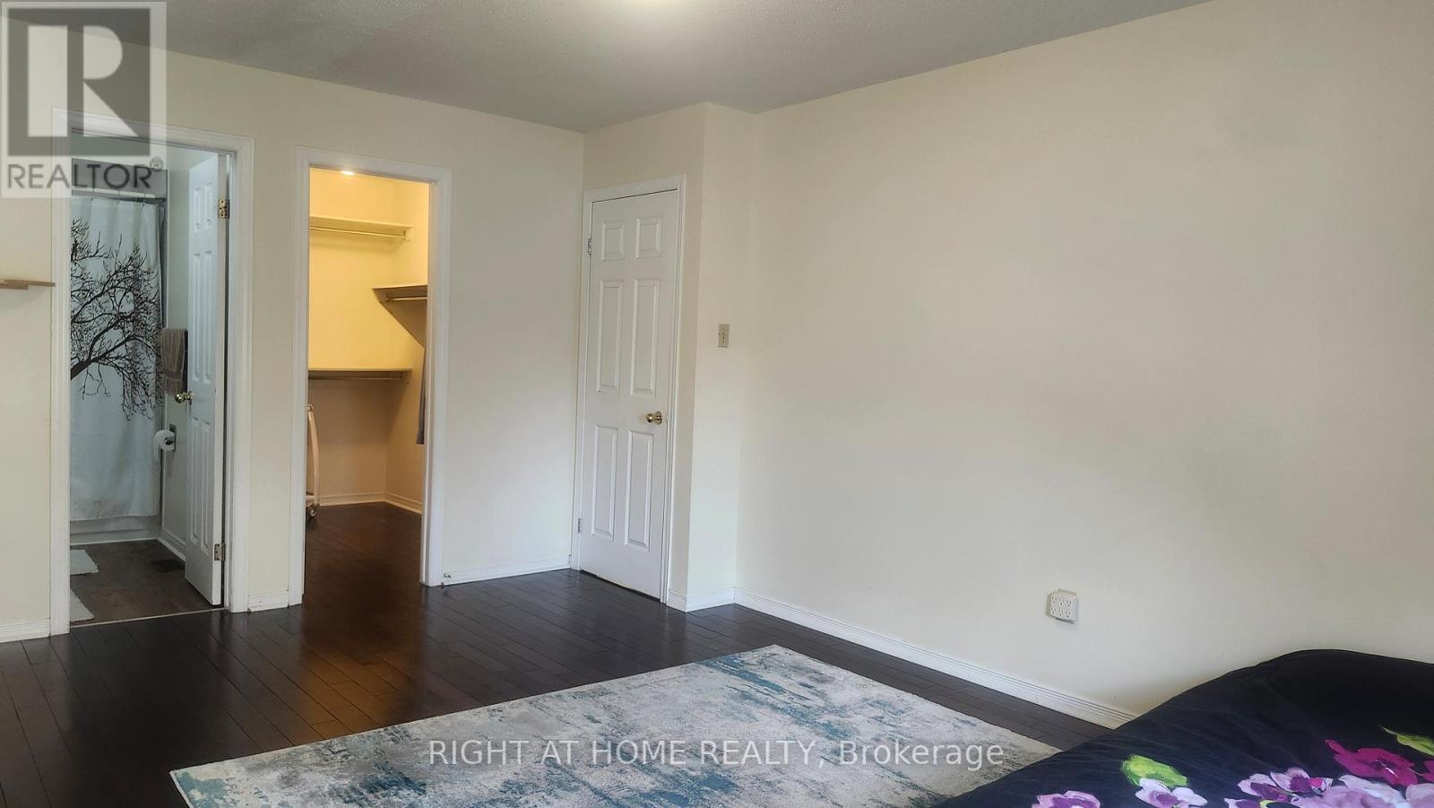 3 Bed, 3 Bath House for Rent in Ottawa – 59 HAVENHURST CRESCENT, Ottawa – MLS# X13446340 - Image 16