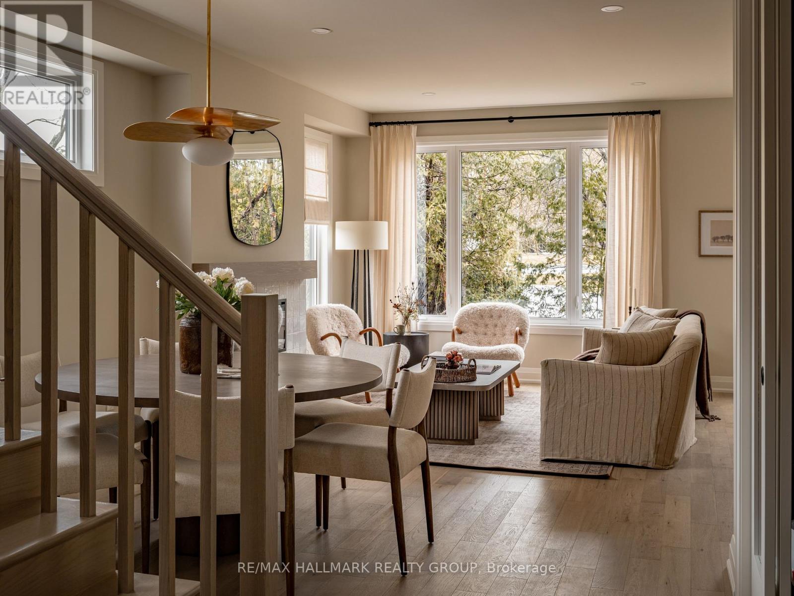 Images are to showcase builder finishes only.