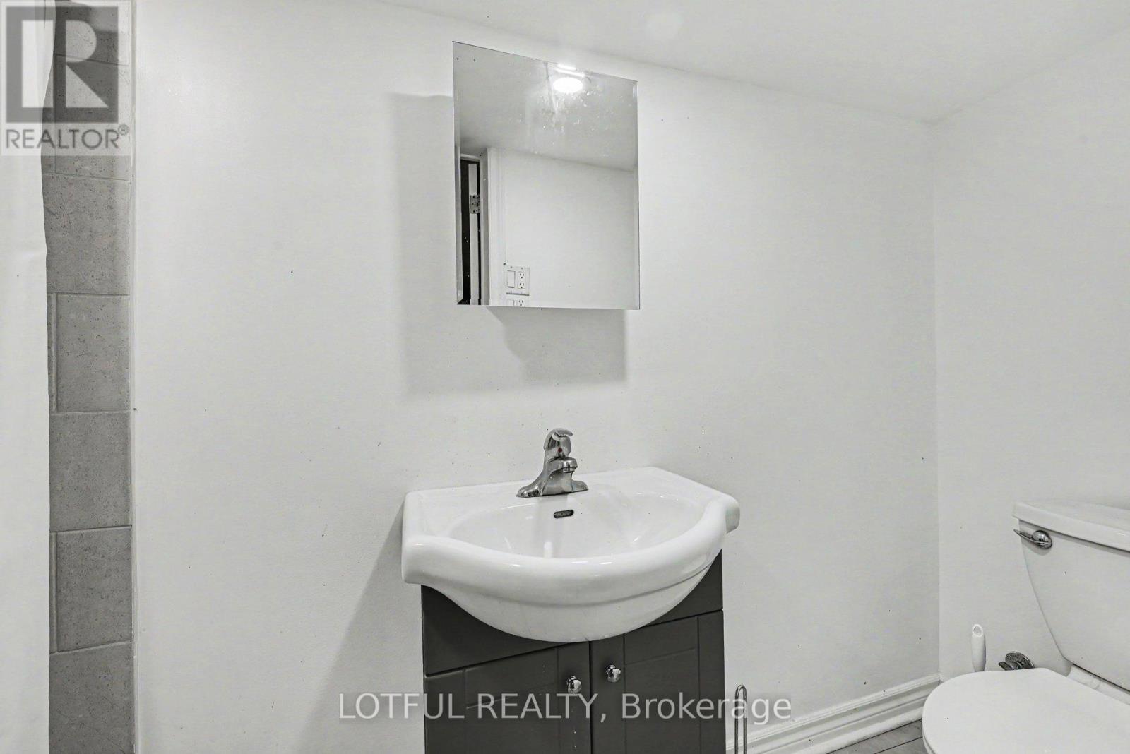 1 Bed, 1 Bath Multi-Family for Rent in Ottawa – 3 – 2427 CHASSEUR AVENUE, Ottawa – MLS# X13446430 - Image 12