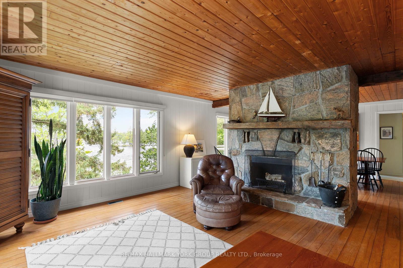 1291 BRACKENRIG ROAD - 12