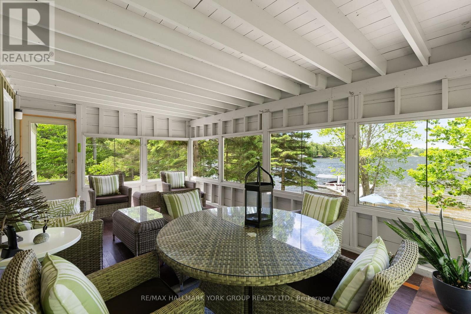 1291 BRACKENRIG ROAD - 32