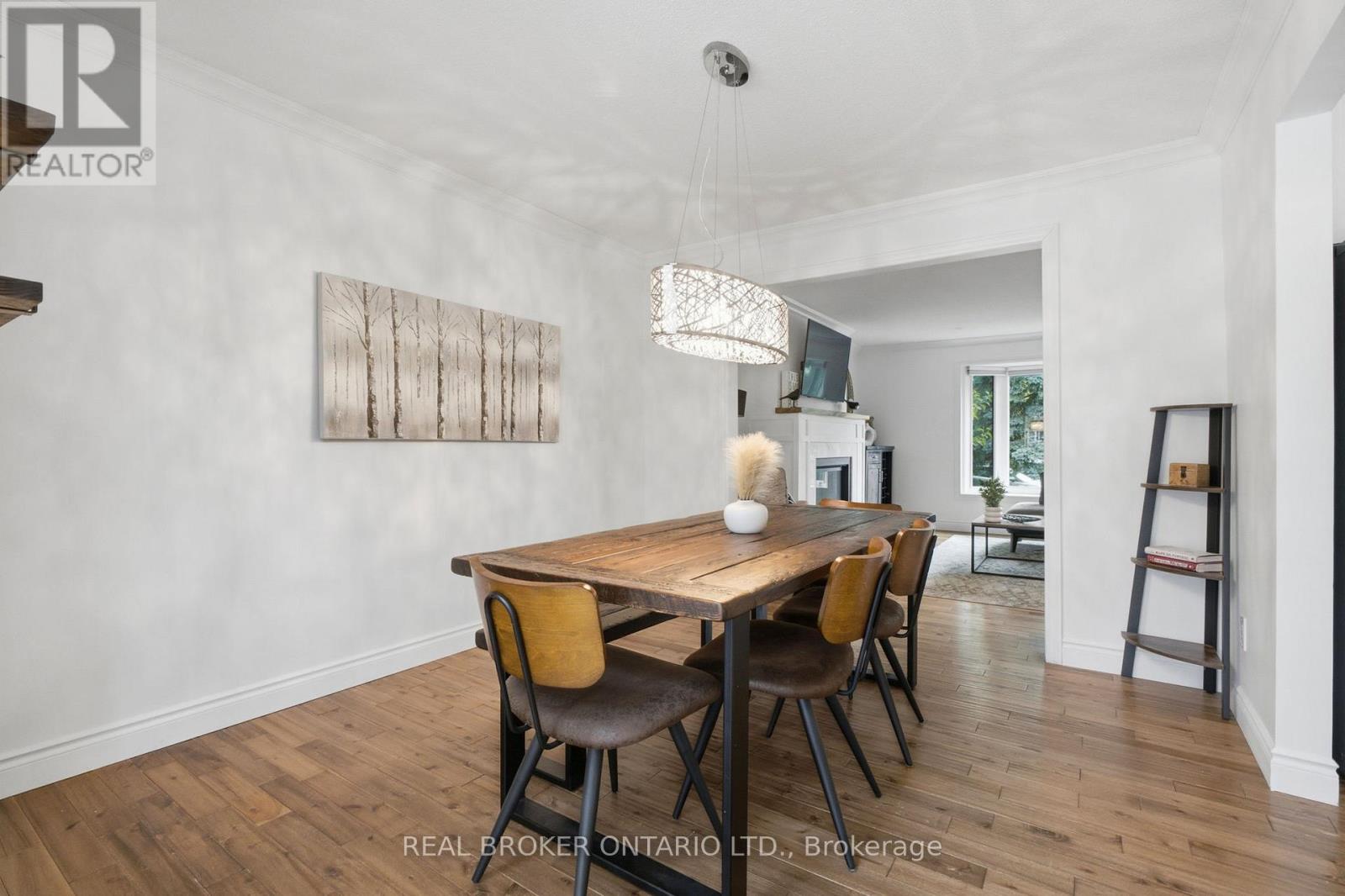 37 MELISSA CRESCENT - 18