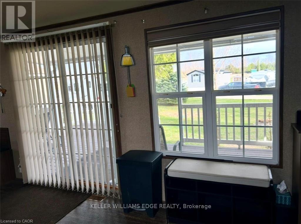 232352 2 WGR CONCESSION - 12