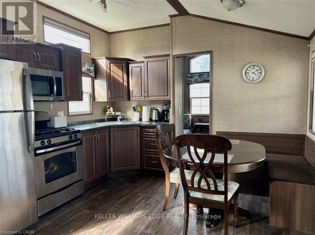 232352 2 WGR CONCESSION - 14