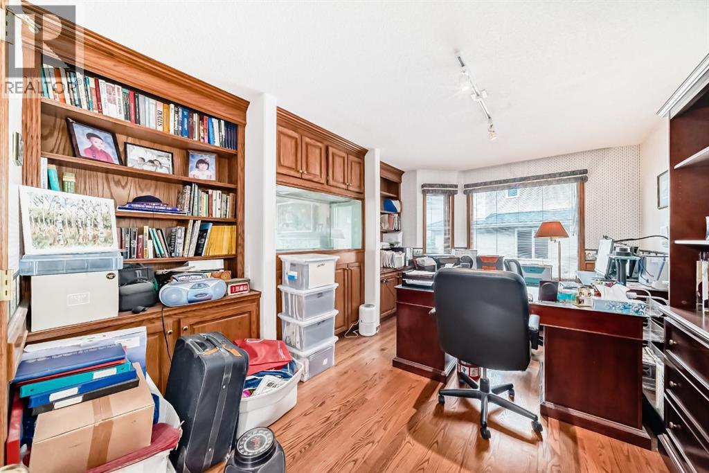 448 Mckenzie Lake Bay SE — photo 17