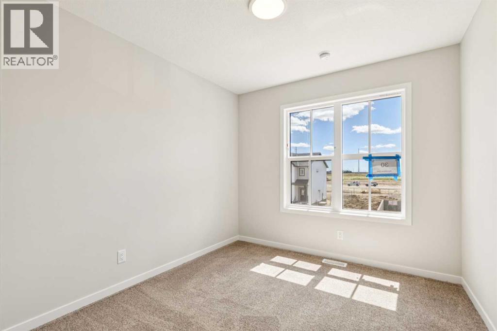 30 Hotchkiss Gardens SE - 27