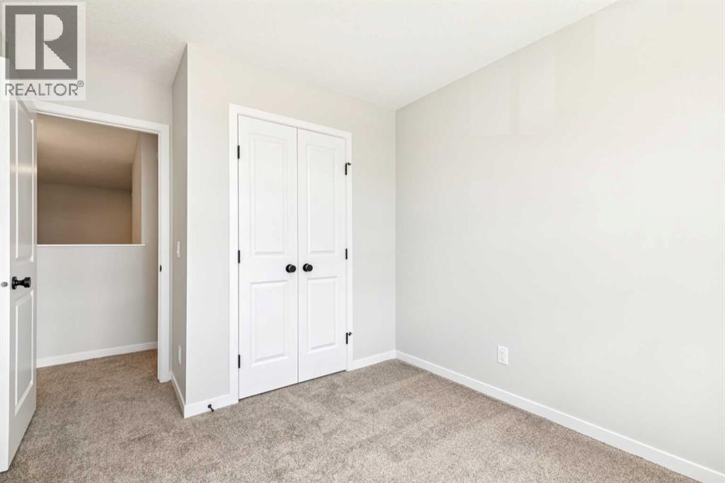 30 Hotchkiss Gardens SE - 28