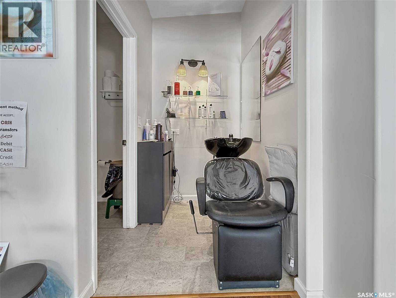 808 Chaplin STREET - 19