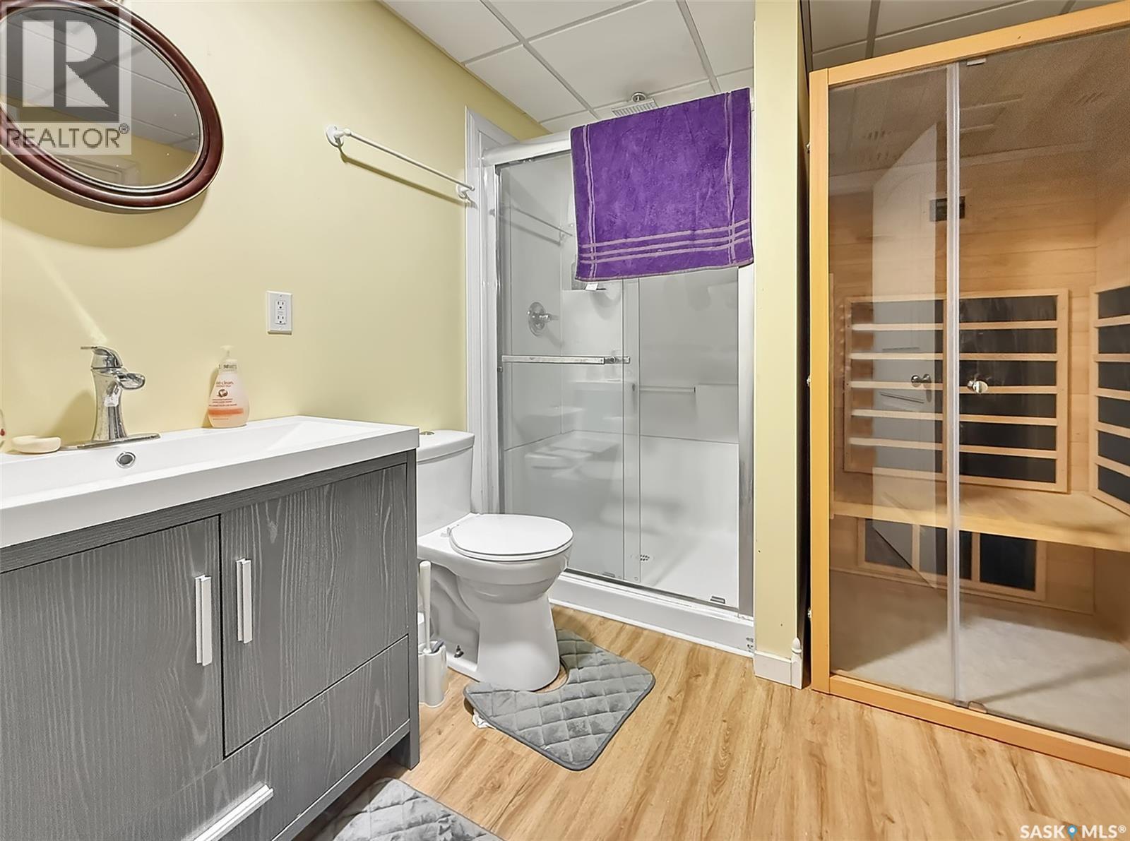 808 Chaplin STREET - 24
