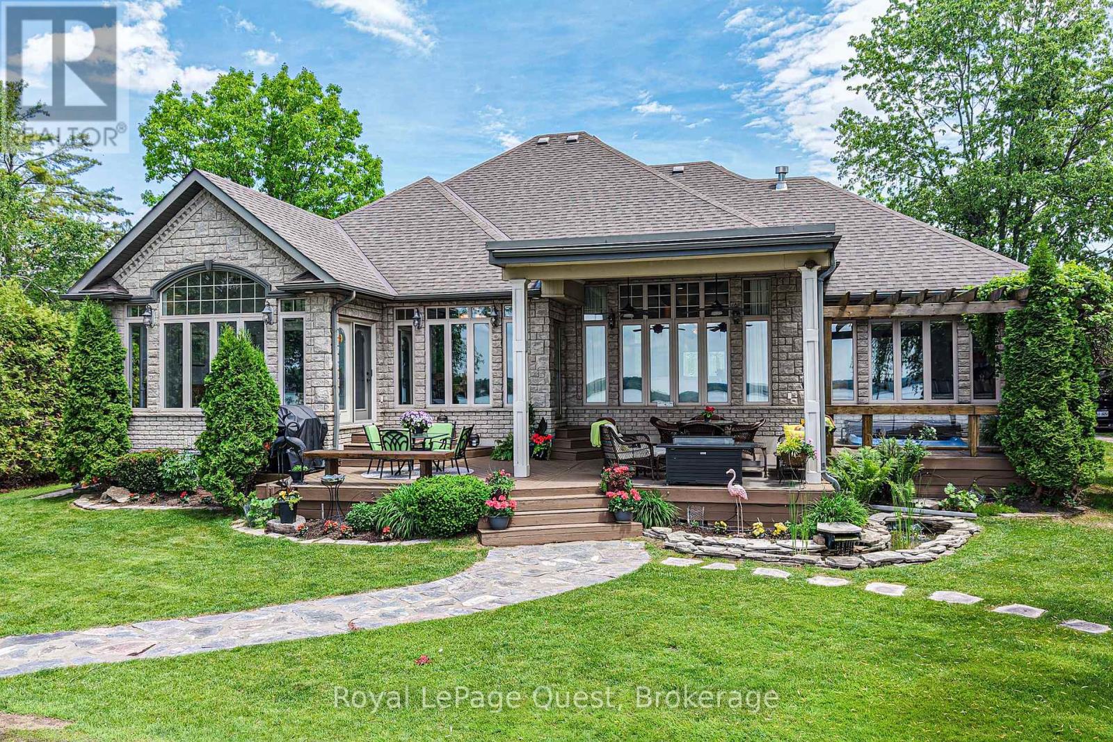 199 VICTORIA CRESCENT - 2