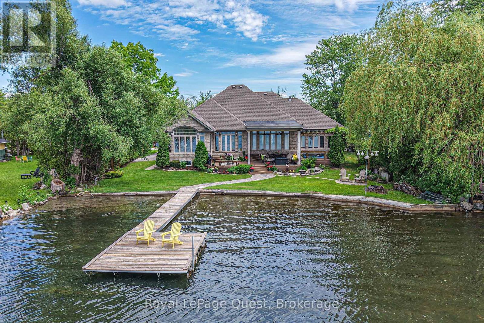 199 VICTORIA CRESCENT - 3