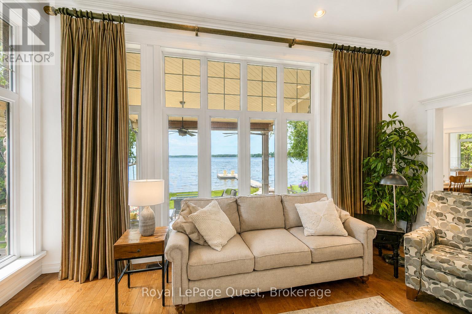 199 VICTORIA CRESCENT - 5