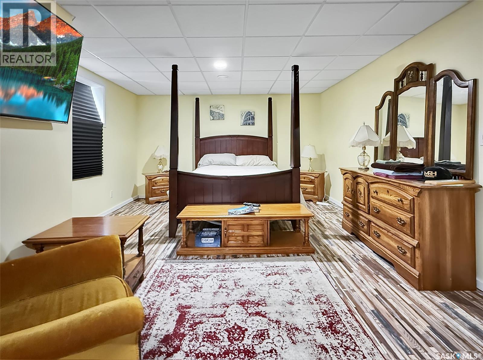 808 Chaplin STREET - 27