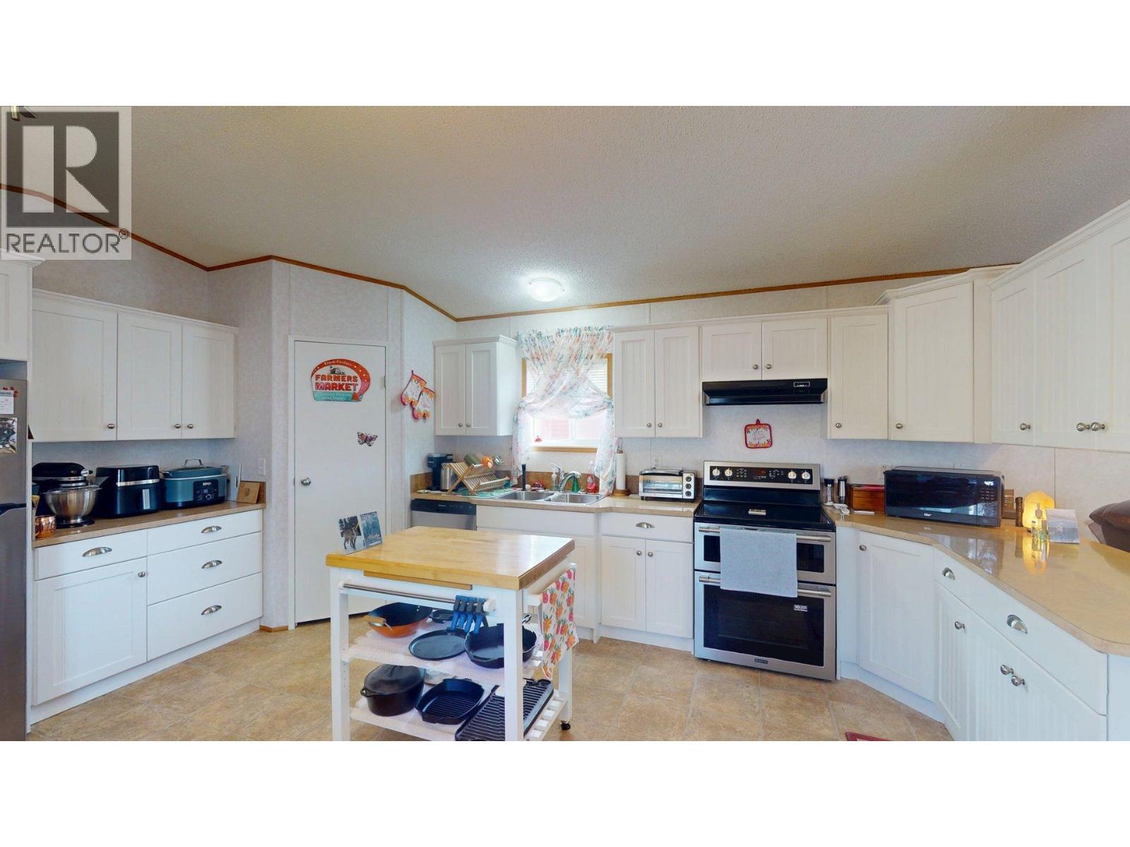 8521 79A STREET, Fort St. John