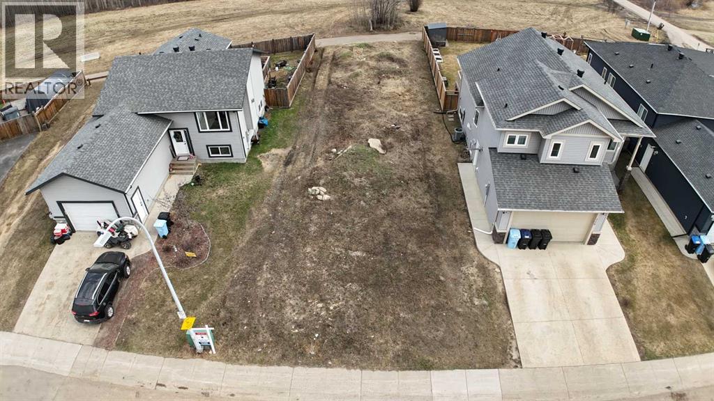 114 Adrian Crescent - photo 2