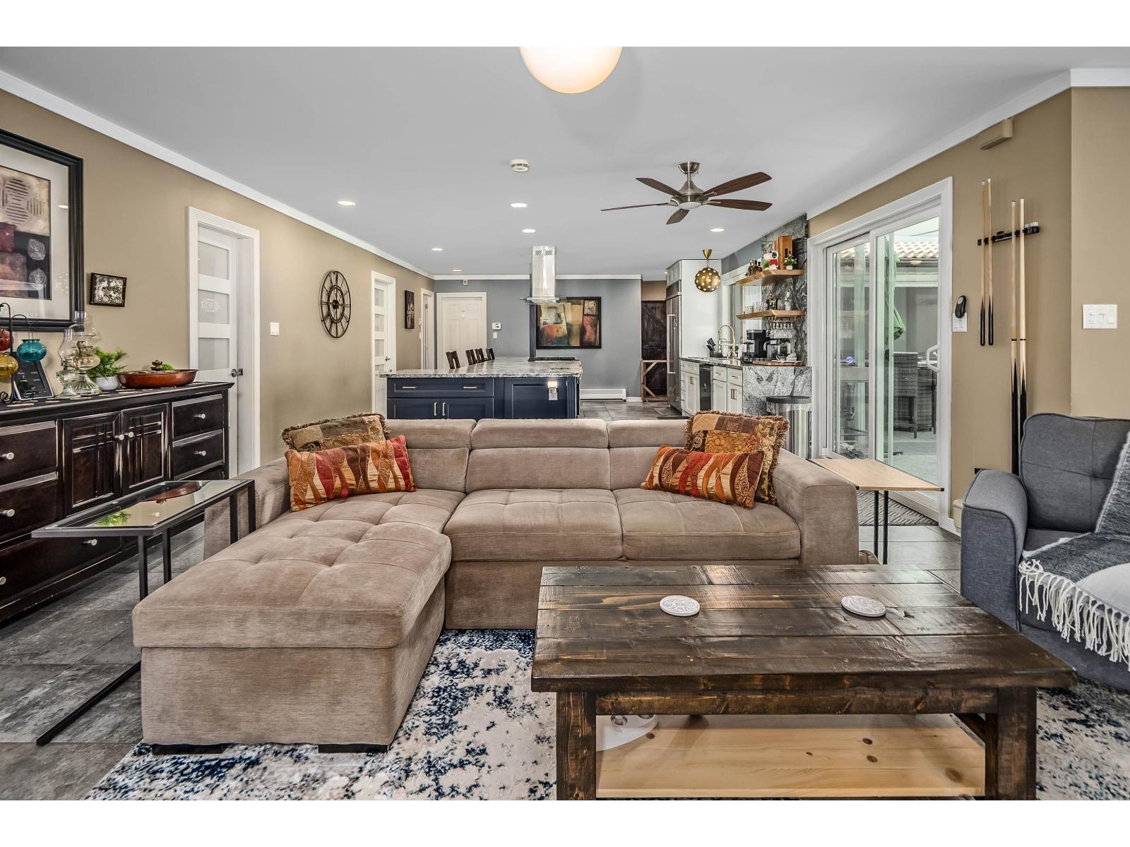 485 NAISMITH AVENUE, Harrison Hot Springs, Harrison Hot Springs