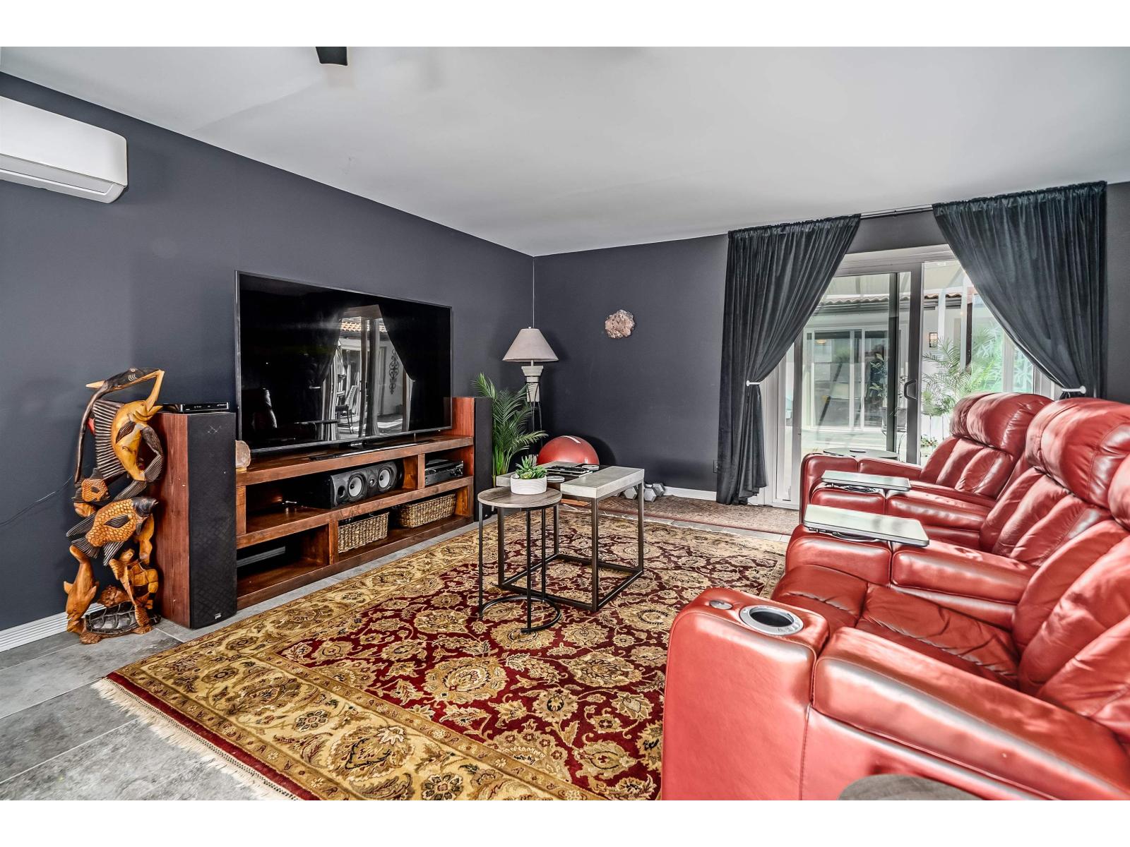 485 NAISMITH AVENUE, Harrison Hot Springs, Harrison Hot Springs