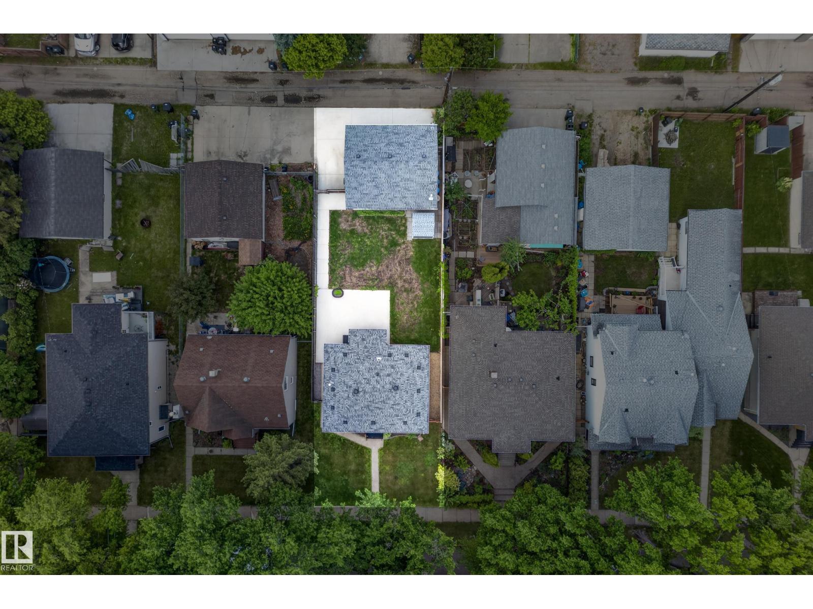 10316 77 ST NW - photo 3