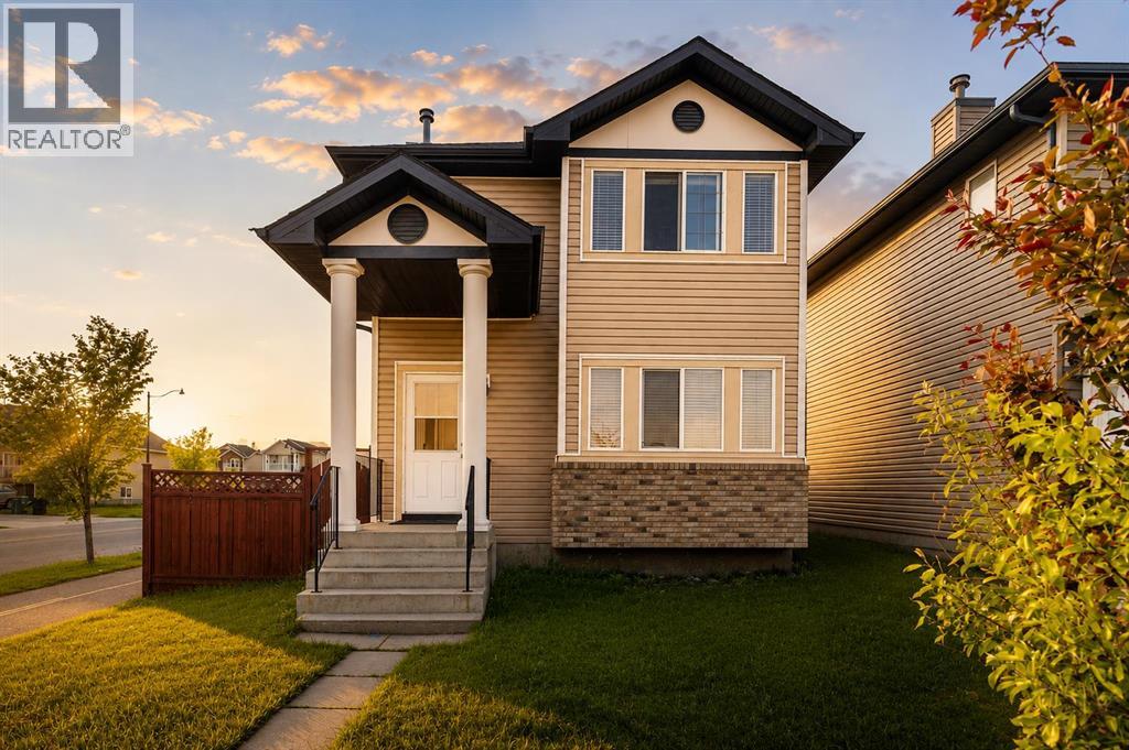 5 Taralake Terrace NE - 3 bed, 3 bath Calgary property