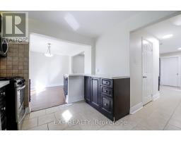 692 Sultana Square, Pickering, ON L1V3Y3 Photo 17