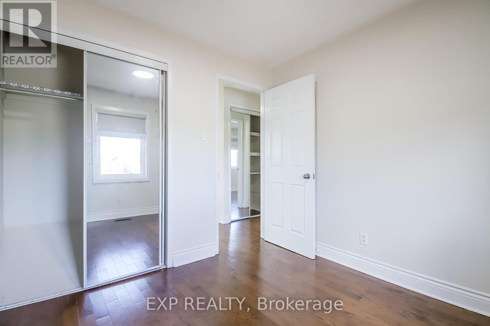 692 SULTANA SQUARE - 27