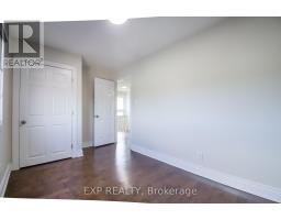 692 Sultana Square, Pickering, ON L1V3Y3 Photo 30