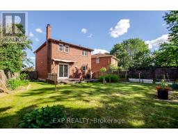 692 Sultana Square, Pickering, ON L1V3Y3 Photo 40