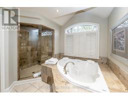 Carling 5 W3 - 3876 Muskoka Rd 118 Highway W, Muskoka Lakes, ON P0B1J0 Photo 21