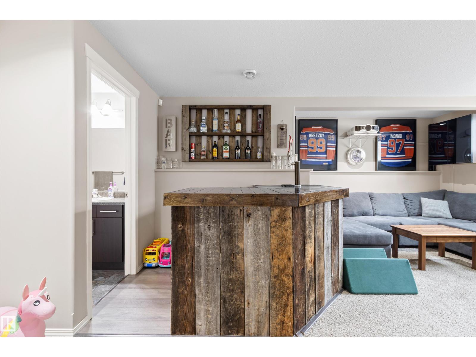 4137 41A AV — photo 39