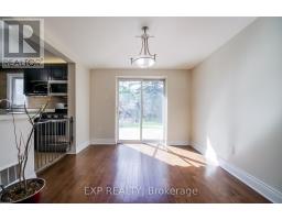 692 Sultana Square, Pickering, ON L1V3Y3 Photo 12