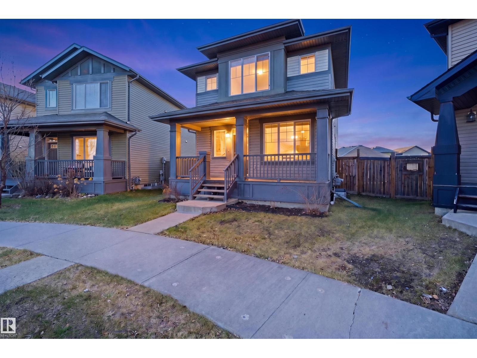 1144 35 AV NW - 2