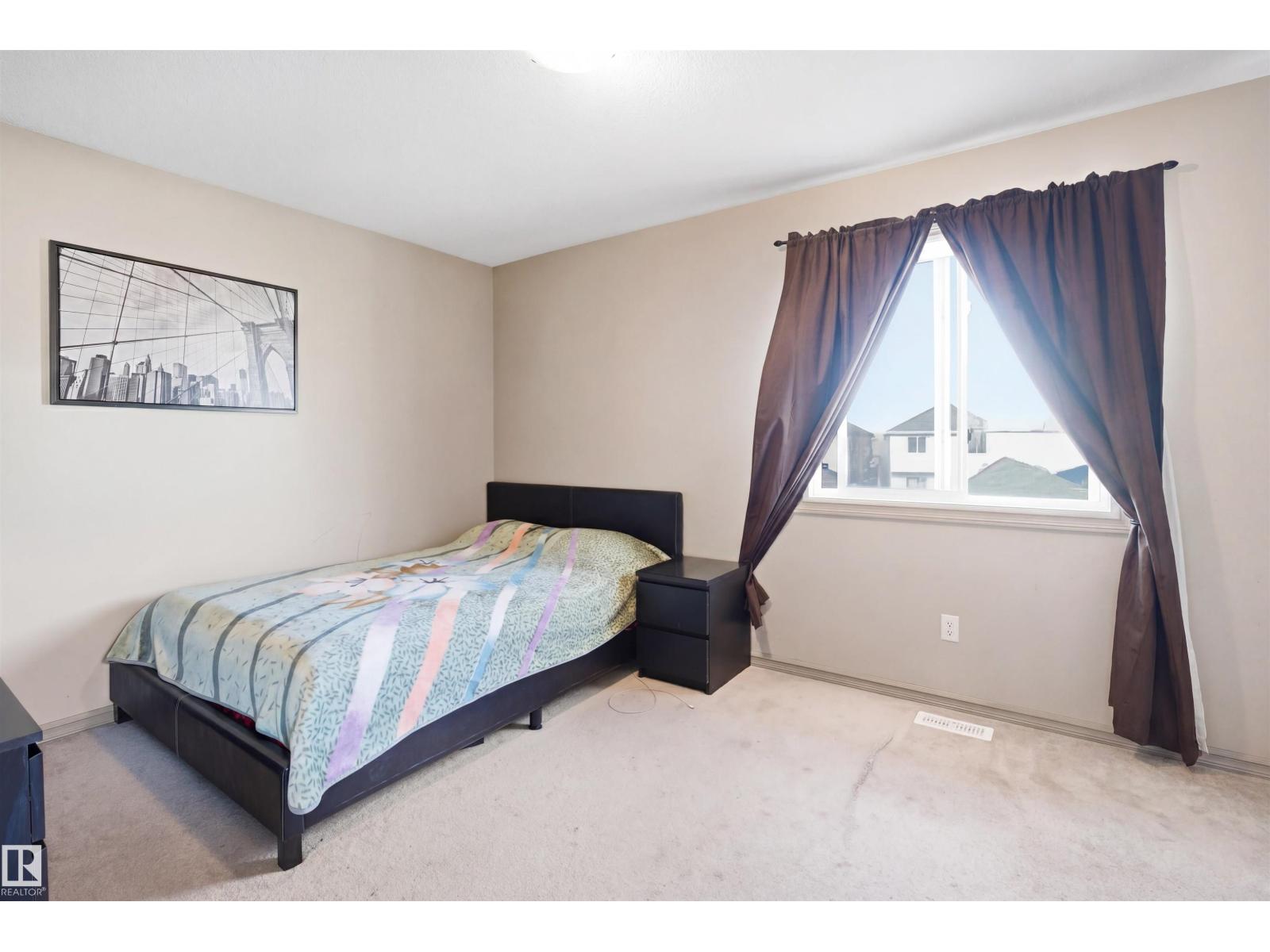 1144 35 AV NW - 21