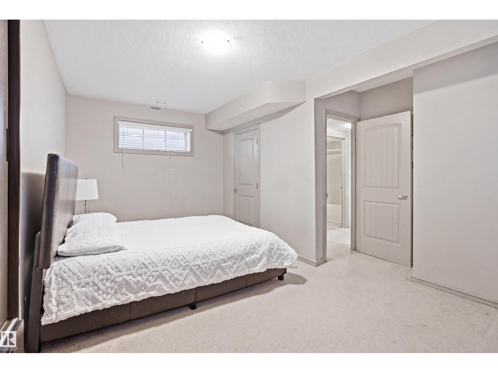 1144 35 AV NW - 43