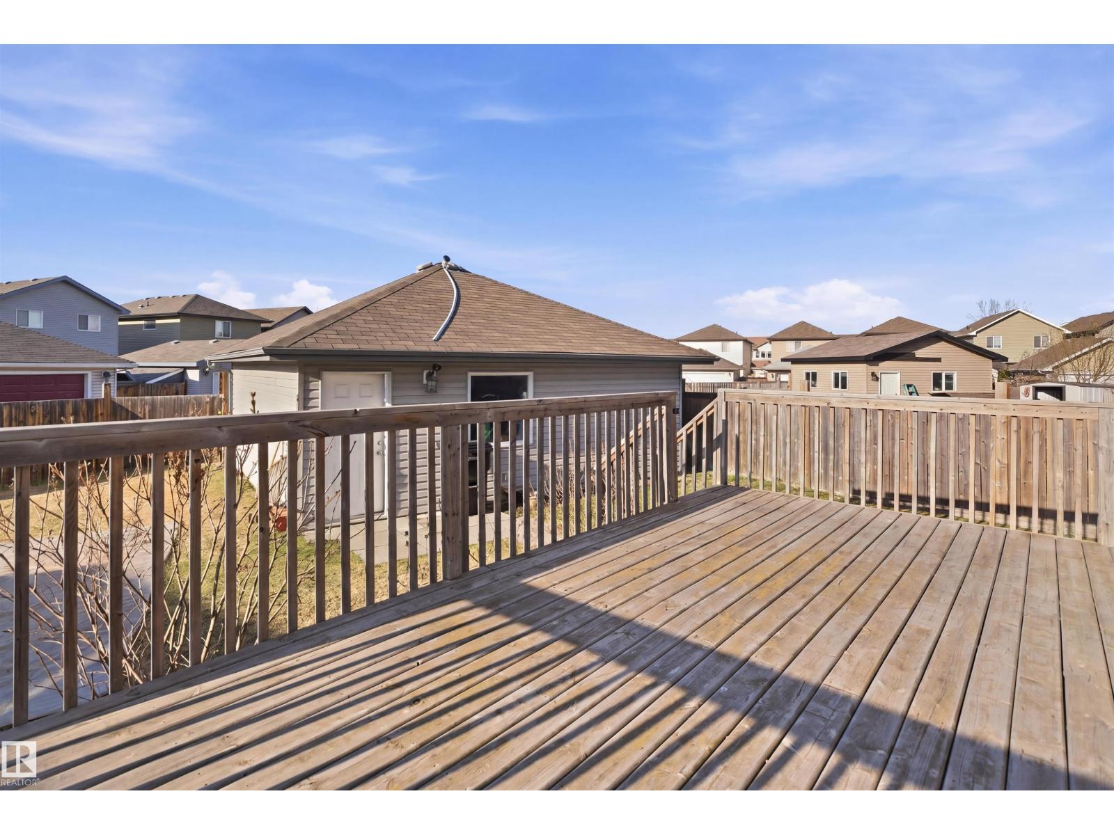 1144 35 AV NW - 46