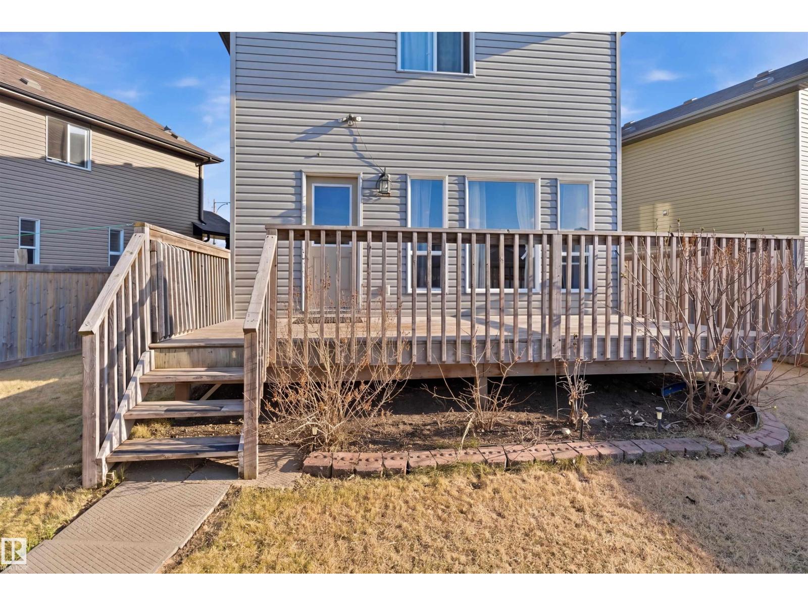 1144 35 AV NW - 49