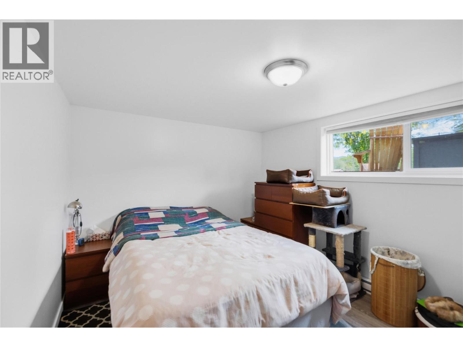 809 Main Street - 29