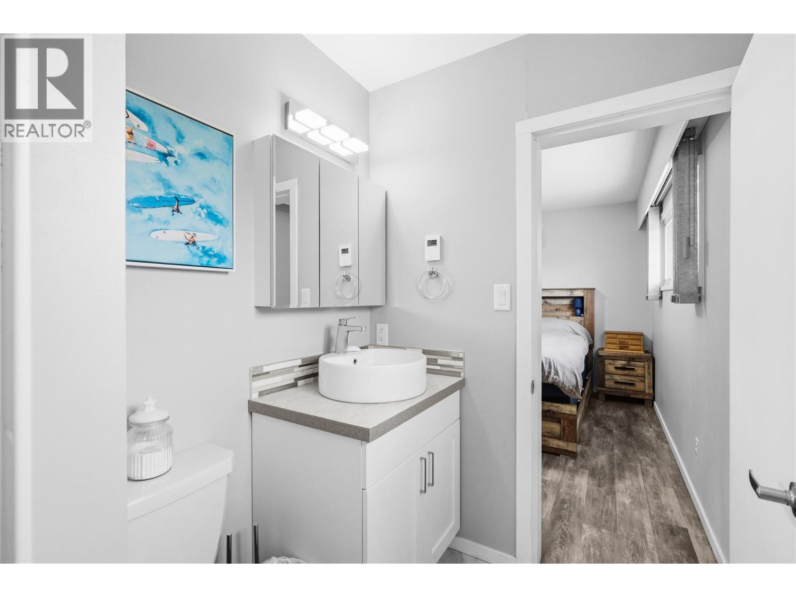 809 Main Street - 31