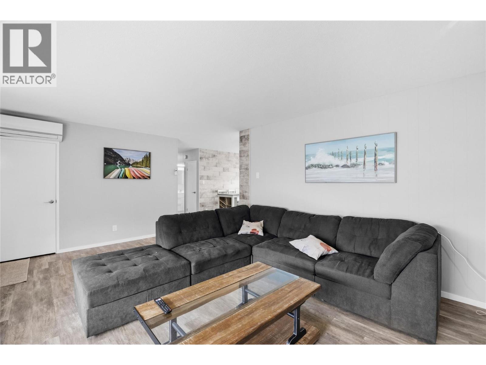 809 Main Street - 3