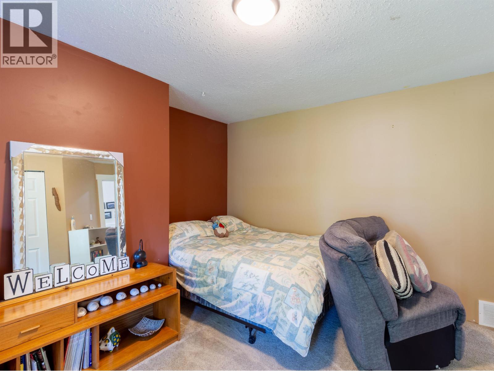 1910 KIDD Road, Smithers