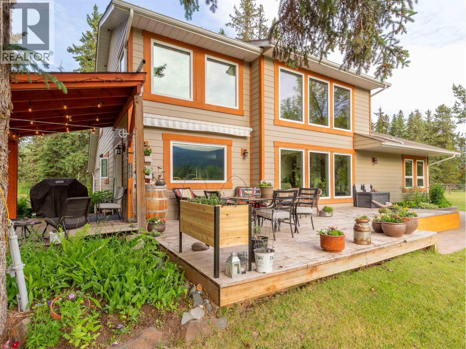 1910 KIDD Road, Smithers