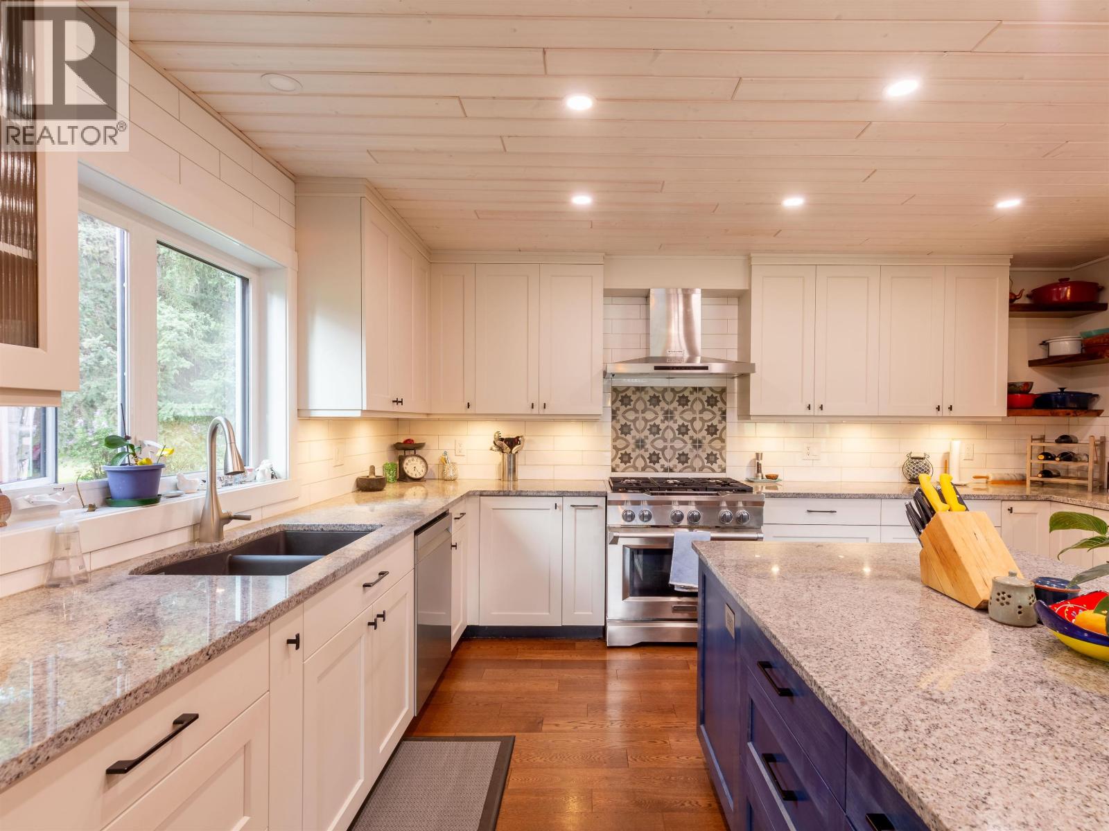 1910 KIDD Road, Smithers