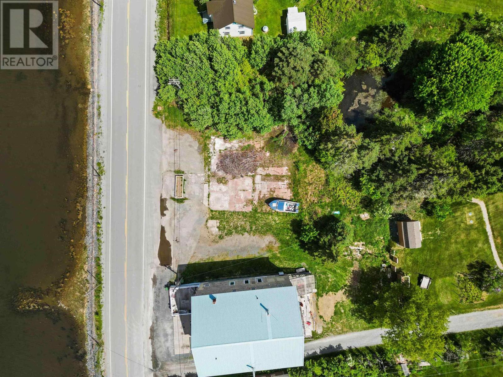 Property 8 of 18 of 3827 Highway 332