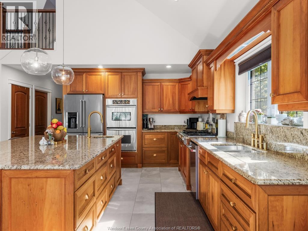 427 EAST RUSCOM RIVER - 11